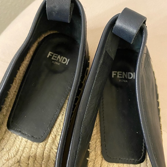 Fendi soft leather espadrille croc-embossed captoe - Picture 2 of 5